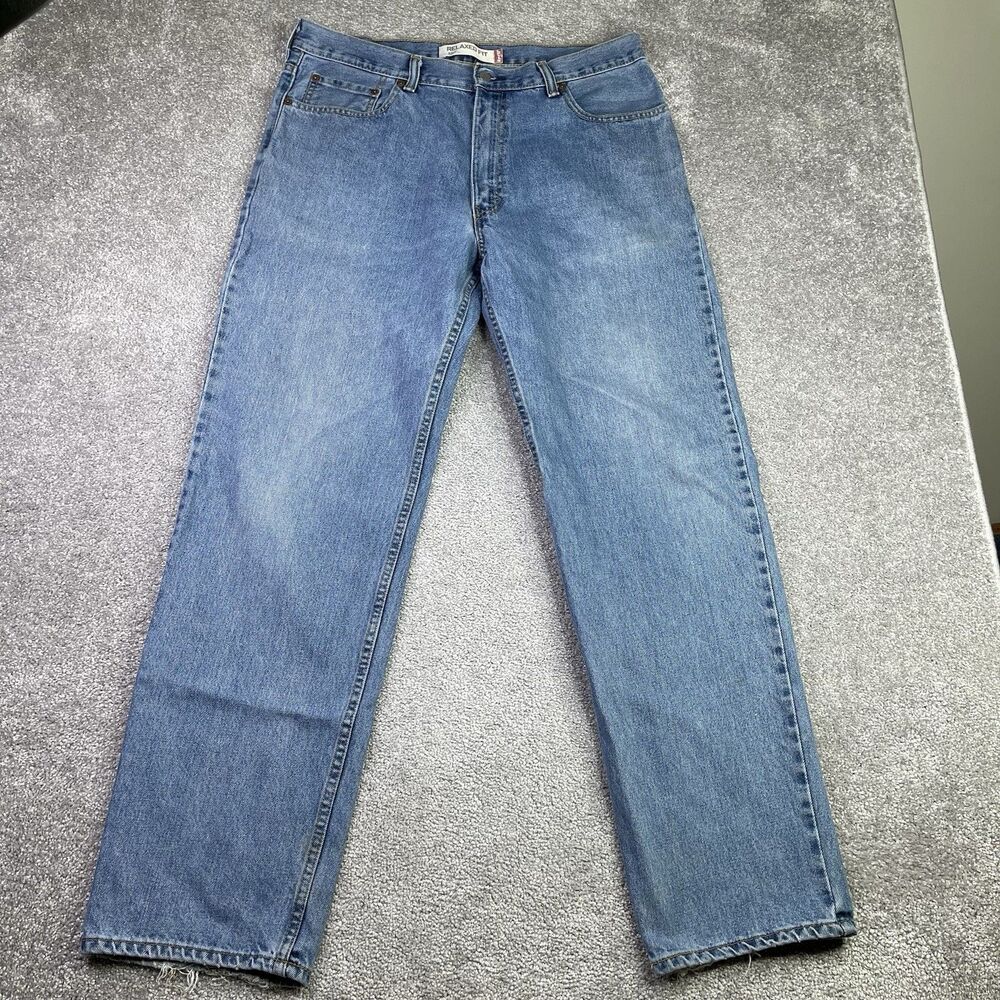 Levi’s 550 Jeans Men’s 36X32 Blue Straight Relaxed Mid-Rise Light Wash Denim